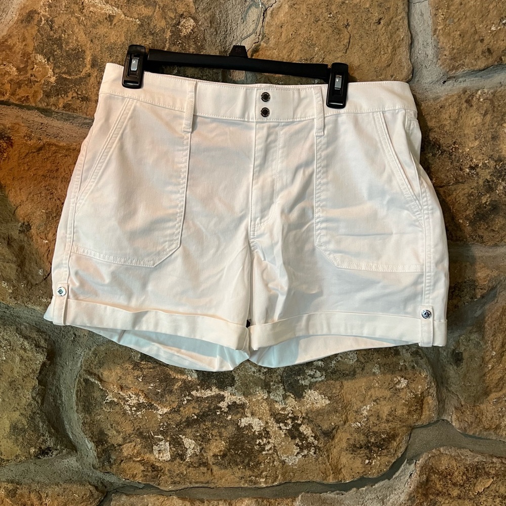 White House Black Market White Cargo Shorts